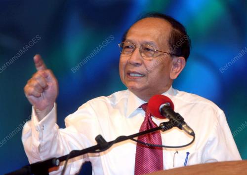 DATUK SERI DR RAIS YATIM