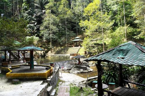 PKP-HUTAN LIPUR