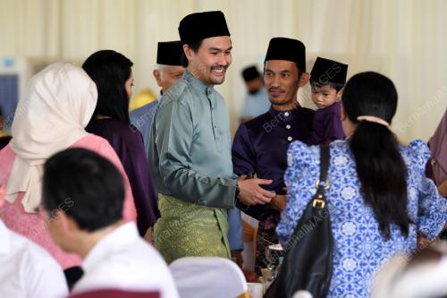 TUNKU ALI REDHAUDDIN TUANKU MUHRIZ