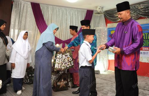 NS07_22062017_SEKOLAH