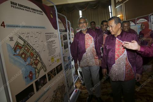 KHALID ABDUL SAMAD
