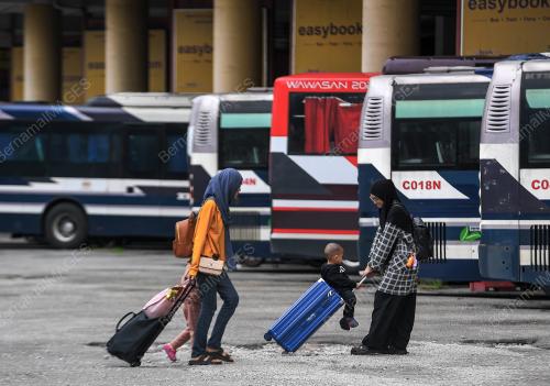 PUSAT PENGANGKUTAN TERMINAL 1