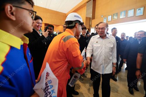 DATUK SERI ANWAR IBRAHIM