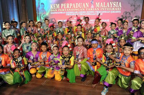 NS08_01102015_KEM_PERPADUAN