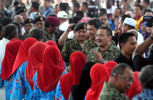 NS08_03042018_PERUMAHAN_MINDEF_BN201804023866