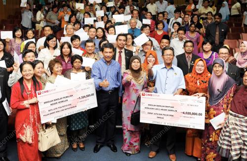 NS08_03052013_MOHAMAD_BANTUAN