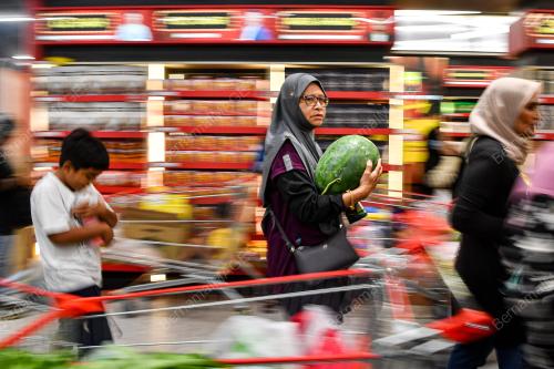ST ROSYAM MART KIPMALL SENAWANG