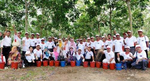 DATUK SERI SHAFIE APDAL