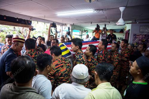 NS08_04102018_BOMBA_LEMAS