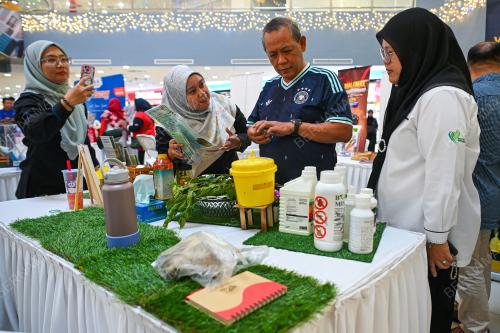 DATUK SERI AMINUDDIN HARUN