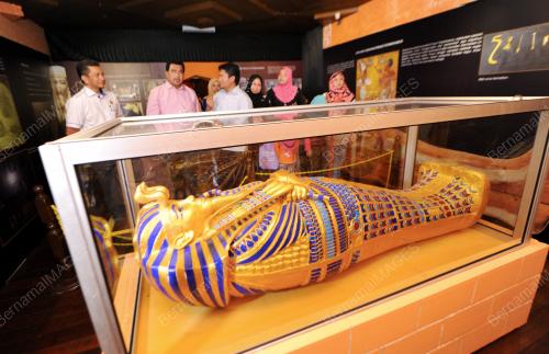 NS08_07122016_PAMERAN_MUMIA