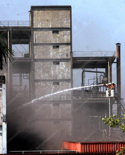 KILANG TERBAKAR