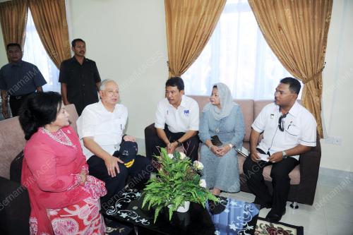 NS08_10022012_PM_NAJIB