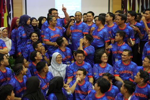 DATUK SERI DR ZAMBRY ABDUL KADIR