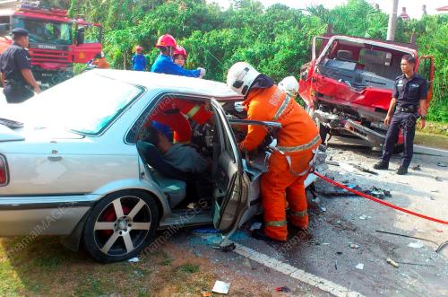 NS08_10082013_KEMALANGAN_MAUT