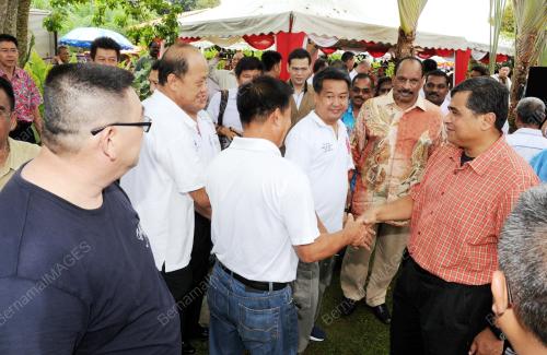 RUMAH TERBUKA