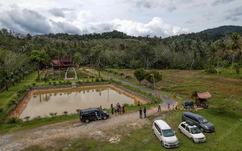 RUMAH GADANG KAMPUNG GAGU