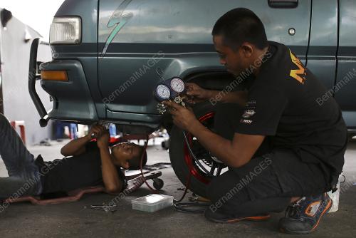 BENGKEL KERETA - PERINTAH KAWALAN PERGERAKAN