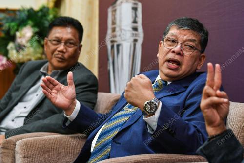 TAN SRI DR JOHARI ABDUL