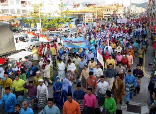 NS08_15022011_MAULIDUR_RASUL
