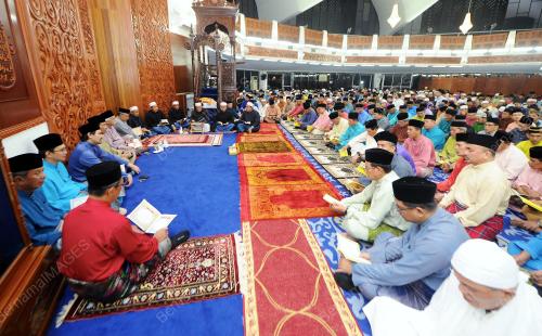 NS08_17012017_MUHRIZ_TAHLIL