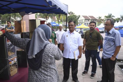 NS08_19052018_TAPAK_BAZAR