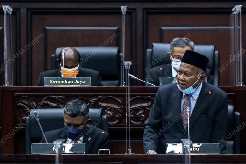 DATUK ISMAIL AHMAD