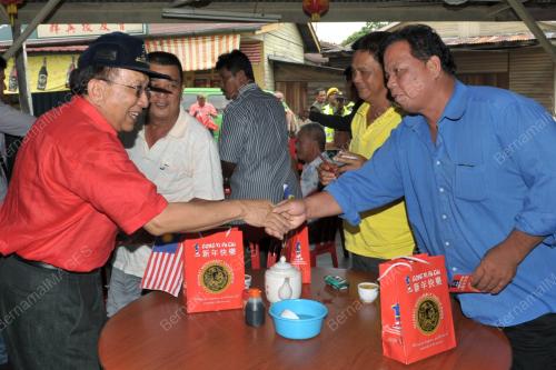 NS08_21012012_RAIS_LAWAT