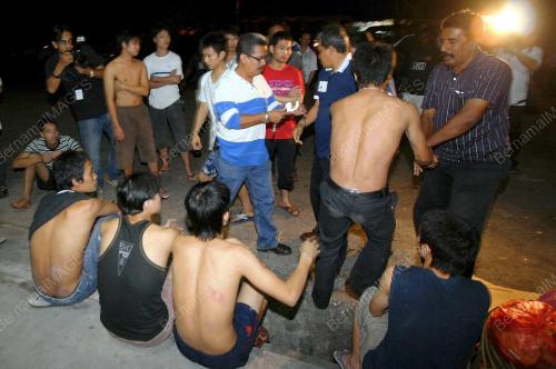 PEKERJA GADUH