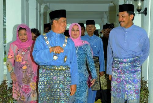 TUANKU MUHRIZ IBNI ALMARHUM TUANKU MUNAWIR