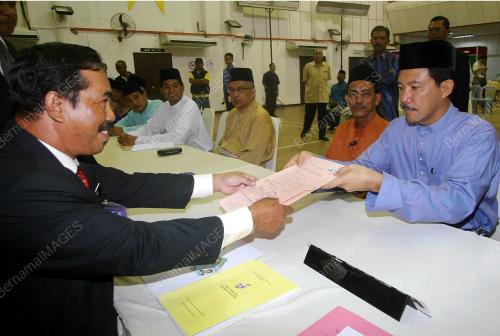 PENAMAAN CALON PRU 12