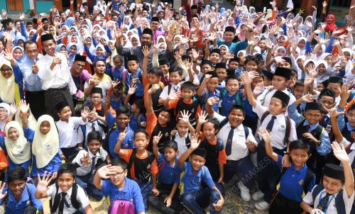 NS08_24112017_CUTI_SEKOLAH