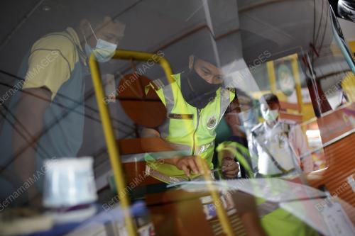 OPS PEMATUHAN PERINTAH KAWALAN PERGERAKAN COVID-19