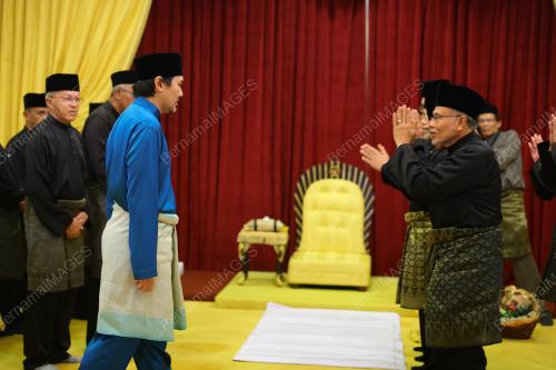 TUNKU ALI REDHAUDDIN TUANKU MUHRIZ