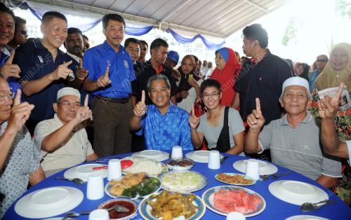 NS08_26042013_MUHYIDDIN_LAWAT