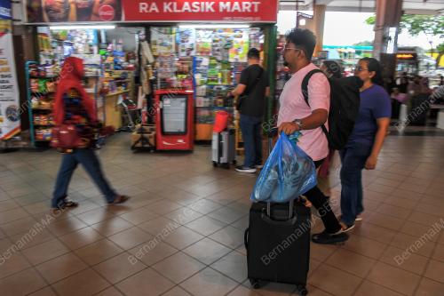 PUSAT PENGANGKUTAN TERMINAL 1