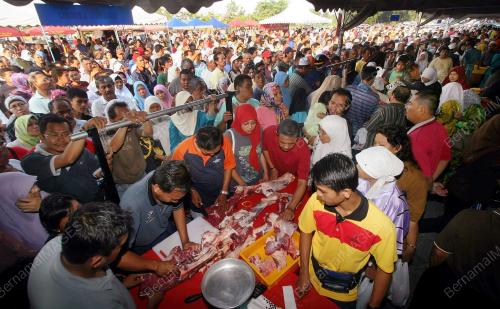 PESTA MANTAI