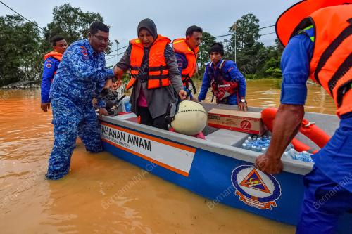 BENCANA BANJIR DI FELDA KELAMAH