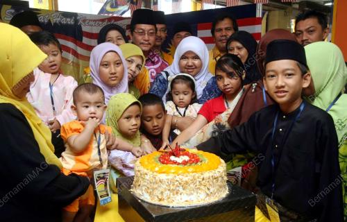 SAMBUTAN HARI KEMERDEKAAN KE-51