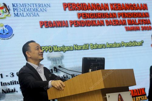 NS09_01102019_PERSIDANGAN