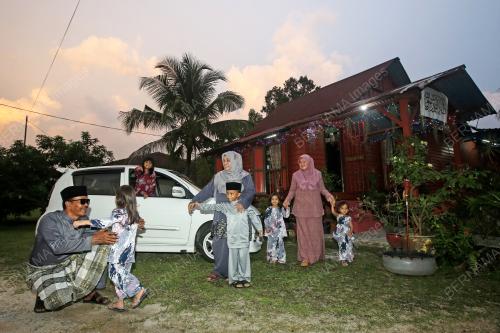 HARI RAYA AIDILFITRI DI NEGERI SEMBILAN