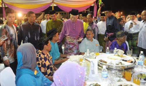 NS09_02082015_TERBUKA_MALAYSIA