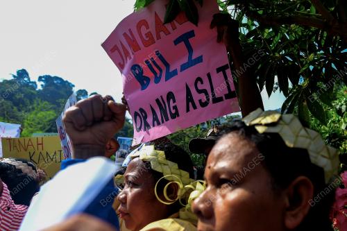 ORANG ASLI KAMPUNG SUNGAI MAHANG