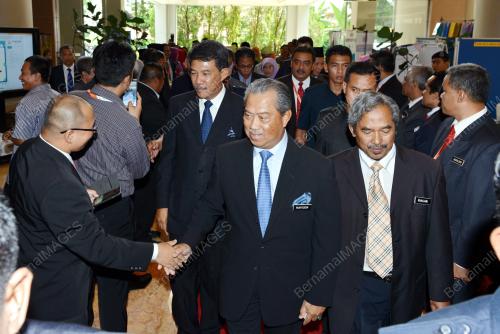 NS09_06042015_TPM_PERSIDANGAN