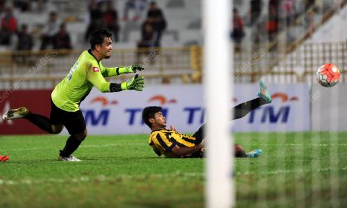 NS09_06102016_BOLA_SEPAK