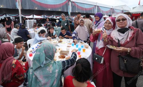 RUMAH TERBUKA AIDIL FITRI