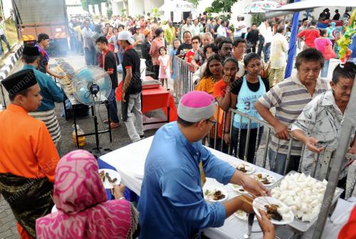 NS09_08082013_HARI_RAYA