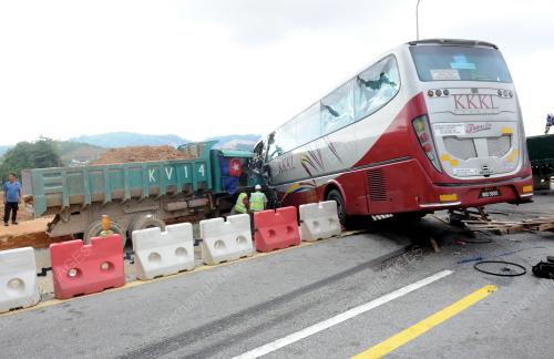 NS09_08122014_KEMALANGAN_MAUT