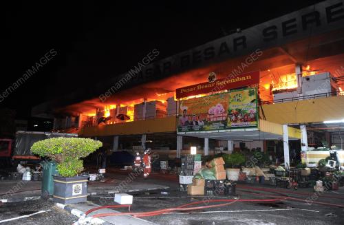 NS09_09092017_PASAR_TERBAKAR