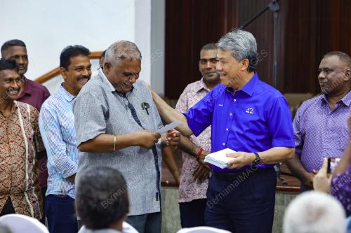 DATUK SERI MOHAMAD HASAN